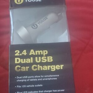 2.4 Amp Dual USB Car Charger